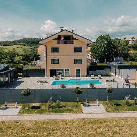 Villa Lamija Bihać Exterior foto