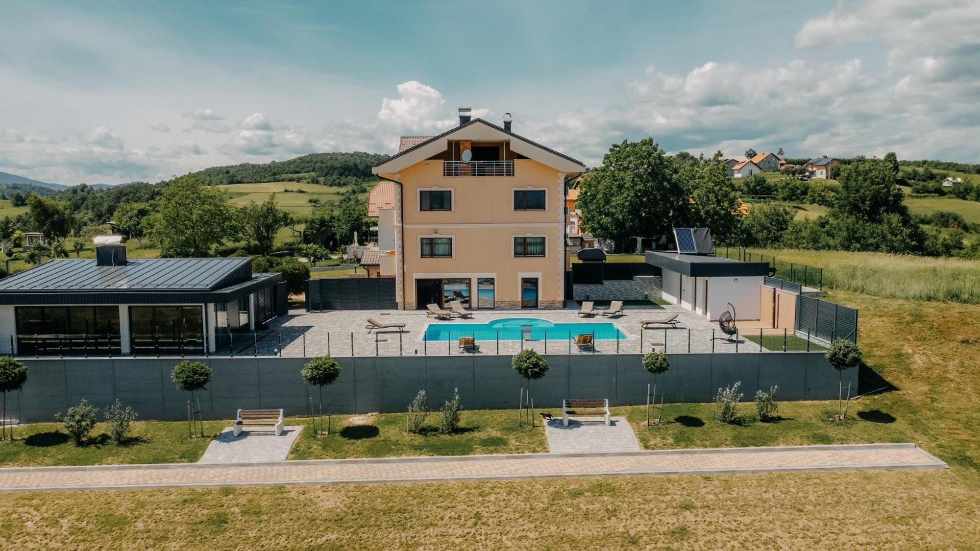 Villa Lamija Bihać Exterior foto